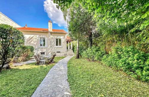 Villa arborée aux Portes de Paris proche Stade de France, Zenith, Le Bourget, CDG, Parc Asterix - Foto 1