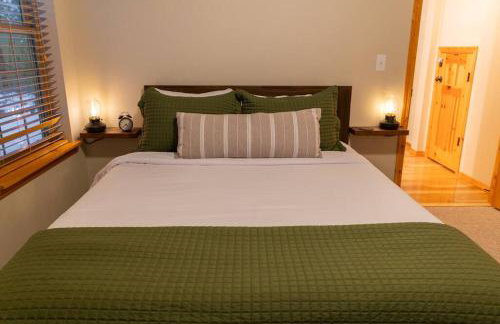 River Rock Chalet :: Hot Tub, Pets, Stevens Pass - Foto 19