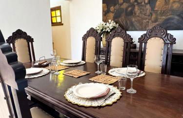 Charming Colonial Countryside Home with Wifi - Foto 21