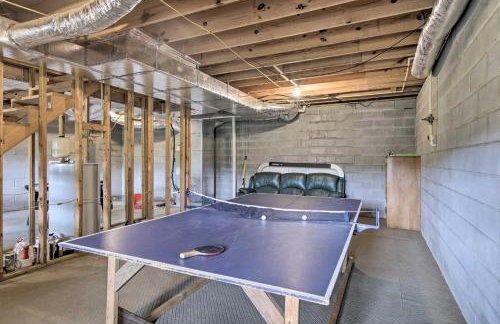 Rustic Young Harris Cabin with Fire Pit and Views - Foto 25