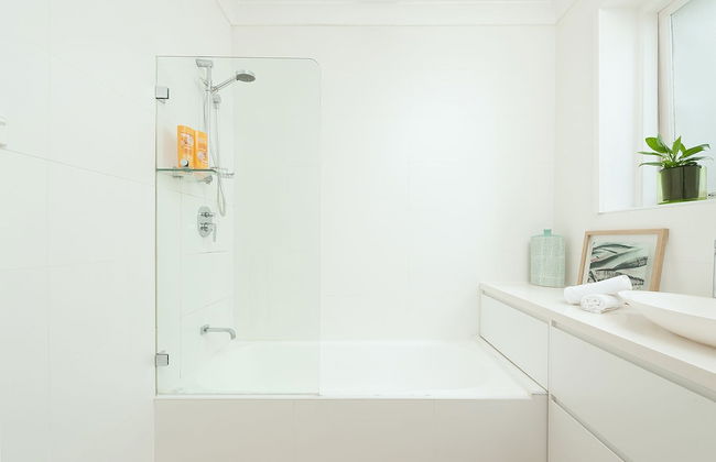 Waterfront Garden Apartment - Foto 9