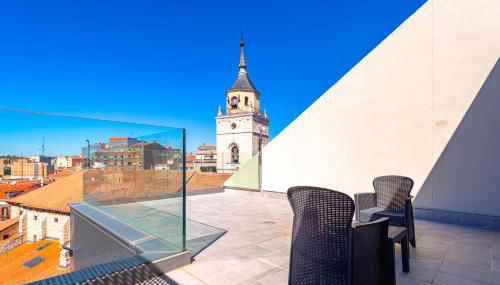 Edificio Santiago by Plaza Mayor Apartamentos - Photo 2