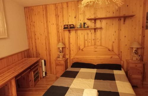 Apartamento dúplex acogedor con piscina en Rialp - Foto 25