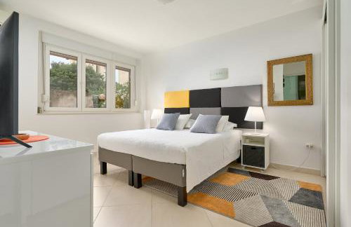 Studio Seven minute walk to Old town - Foto 1