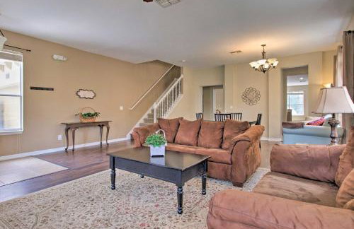 Outdoor Oasis with Pool Davenport Resort Escape! - Foto 5