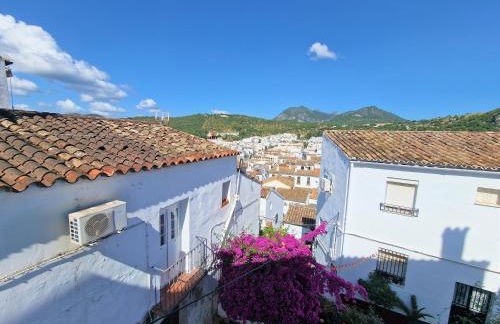 EL BOTIJO Las puertitas rojas - Foto 15