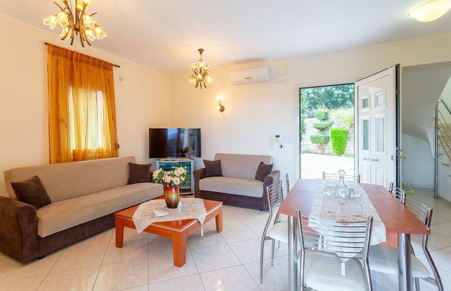 Villa Mary Large Private Pool Walk to Beach Sea Views A C Wifi - 1975 - Foto 16