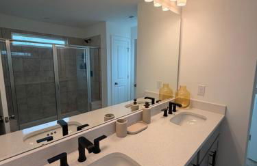 4BR Luxury House 12 mins from Downtown Raleigh - Foto 11