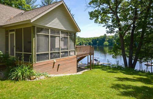 Waterfront Fife Lake Cottage Dock, Kayak, Sunroom - Foto 2