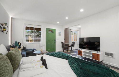 Beachy 1BR Escape with Sofa Bed - Golf & Beach Nearby - Photo 7