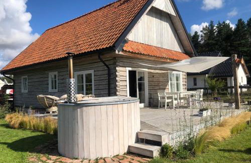 Dom z Bieszczad na Kaszubach - całoroczny dom z balią ogrodową - Foto 1