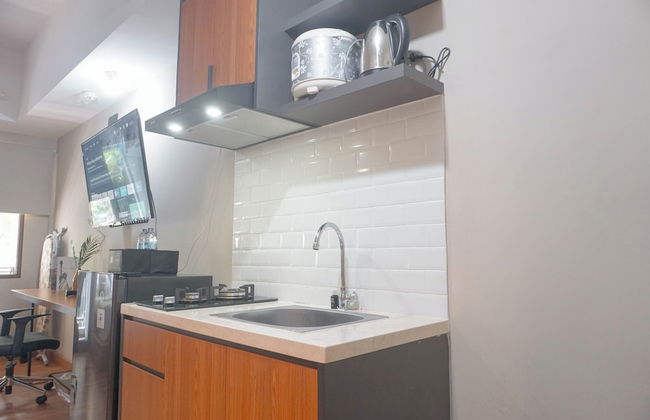 Homey Studio LRT City Jatibening Apartment - Photo 9