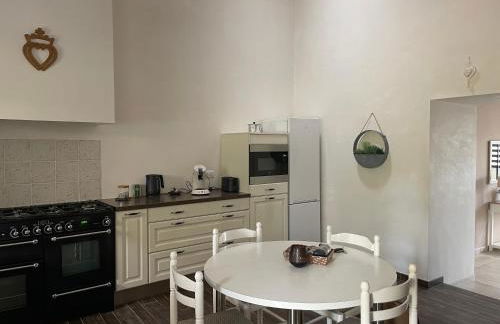 Gîte La Petite Renaudière - proche parc du Puy du F - Photo 8