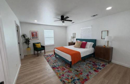 Game Night Getaway - 3BR Near WinStar - Foto 9