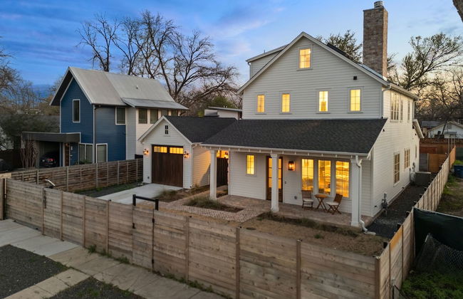 Gated 5 Bedroom Walkable to East Austin - Foto 38