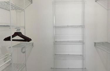 Paradise Heated Pool Home Near IMG and Siesta Key Beach - Photo 16