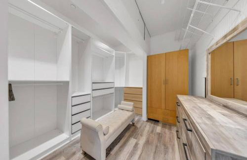 Luxe & Comfy Vineyard Estate ~ Breathtaking Views! - Foto 25