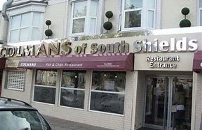 South Shield's Emerald 2 Bed Apartment - Photo 35