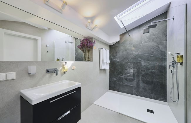 Mamaison Residence Diana - Photo 32