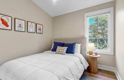 Luxe by the Lake - Pool Access - Photo 47