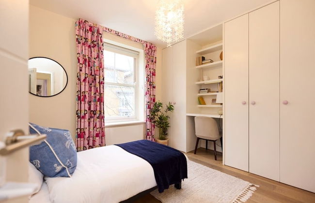 The South Hampstead Hideaway - Stylish 6bdr Home - Photo 10