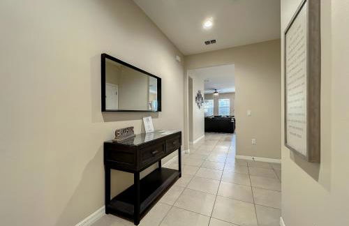 Solterra Resort Davenport FL Clubhouse Area - 7 Bedroom 6 Bath Home with Private Pool Spa - Lazy River 20 min from Disney - Foto 113