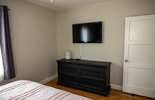 Historic, Family-Friendly Home in Downtown - Photo 53