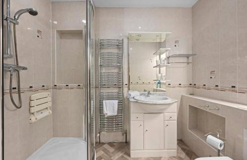 3 Bed Stunning Home in Hale - Foto 20