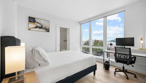 Comfy 1BD1BA Riverside Apt W QueenBdLaundryTV - Foto 4