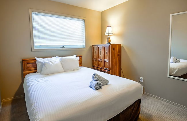 Thunder Ridge by Fernie Lodging CO - Photo 9