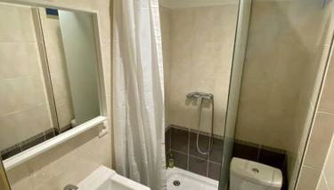 Appartement de 50m2 au centre de Cusset - Foto 3