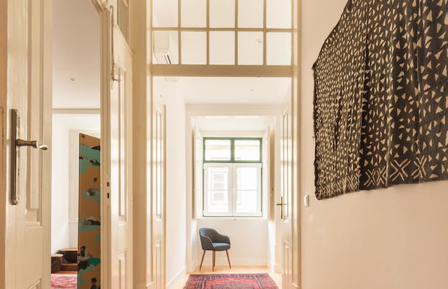 The Visionaire Apartments - Photo 55