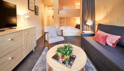 Appartement rénové au pied des pistes - Foto 2