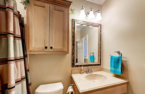 Escape Ocean View l Large Deck Sleeps 10 - Foto 19