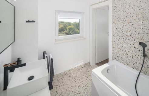 Amazing Home In Jural - Foto 30