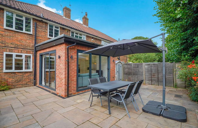 The Wimbledon Hideaway - Glamorous 3bdr House With Garden - Foto 13