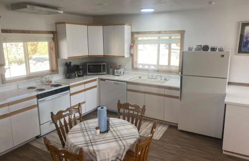 Zion to Bryce cowboy cabin - Foto 71