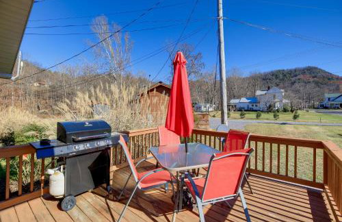 Less Than half Mi to Damascus Town Park Cozy Cabin with Deck - Foto 3