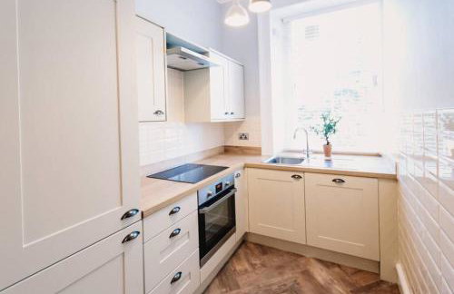 Stewart Apartment - A unique Apartment in countryside park with WIFI and access to bar and pool - Foto 8