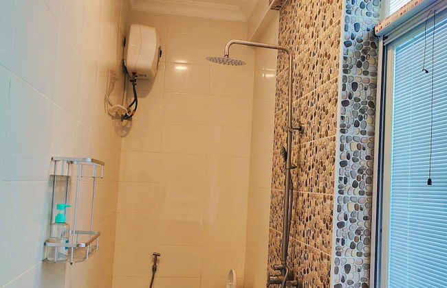 AYAA LUXURY APARTMENT 4TH FLOOR - Photo 18