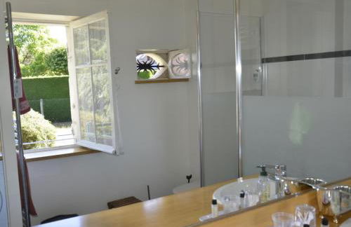 Demeure de caractère avec charme ancien et modernité contemporaine - FR-1-491-347 - Foto 26