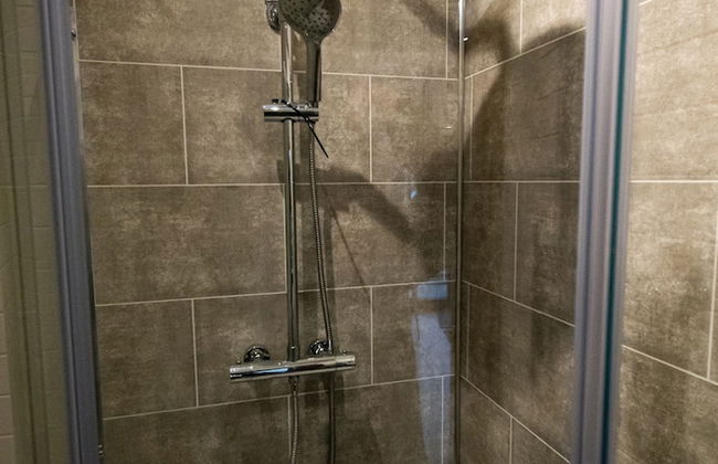 Beech Pod Cabin in Beautiful Surroundings Wrexham - Photo 5