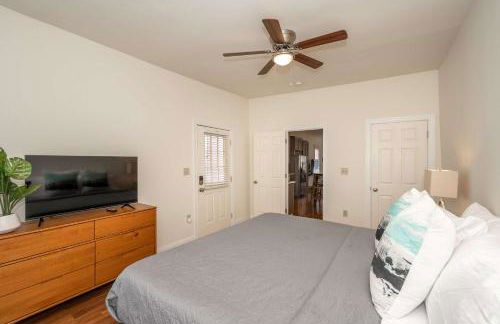 Cityscape Escape - Local Eateries - Foto 25