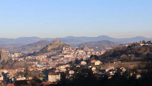 Gîte familial restauré avec jardin clos, équipements bébé, animaux acceptés, proche St-Julien-Chapteuil - FR-1-582-296 - Foto 5