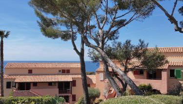 Le petit havre de mer, climatisé avec vue mer - Photo 3, Garden