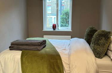 W9 Gem Stylish 2 Bed Flat - Photo 23