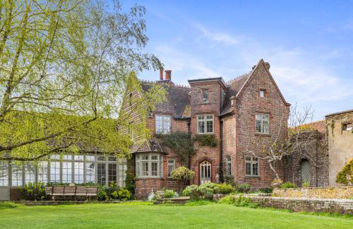 The Walled Garden by Huluki - Foto 1