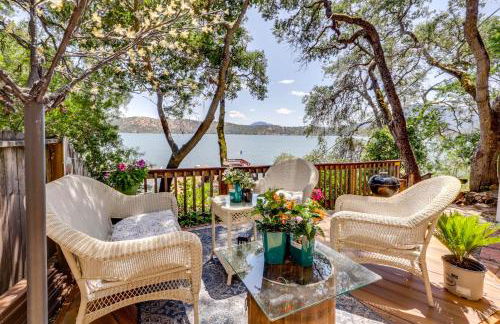 Clear Lake Getaway with Dock Access and Shared Yard! - Foto 1