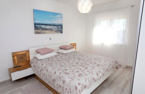 Vila Ivana Dolores - Foto 12