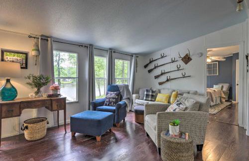 Lakefront Sparta Home Fire Pit, Dock and Kayak - Foto 4